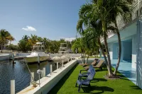 Stunning Morning View w/ Boat Slip, Cove
