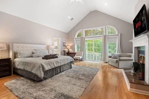 5200 sf Luxury Pocono Private Retreat with HOT TUB, SAUNA and Game Room.