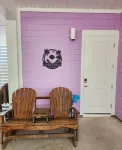 Cozy New Studio Suite on beach block - 7th lot, 1 minute walk to the beach!