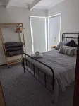 PHILLIP ISLAND Smiths BeachStunning 2br ApartmentWalk 1min Beach 5min GP Track