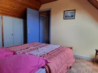 Detached Twin Villas 100m from the Sea in Trégunc Hotels in Trégunc