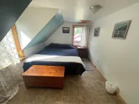 Lovely 4 Br, Hillside Hideaway, Sled Access/ATV