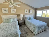 Walk to the Beach! Great Rates, Great Location!