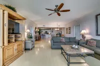 750 D/Week!  Discounted Nov. 15-22.  2400 SF Luxury Oceanfront.   Heated Pool!