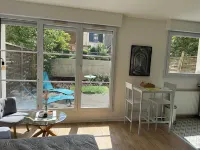 La Pléïade Dorée - Hyper Centre, Avec Cours Privative. Animaux Acceptés !