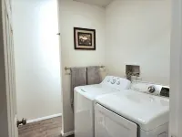 Denali Double House- 3 bedroom by airport and lakes! Hotels near Cabela's