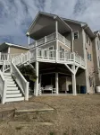 Stunning, Family sized, fully furnished home with pool at Spinnaker's Reach.