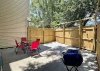Aqua Beach House, Sleep 8, Swim Pool, Gated - C - 4-Star