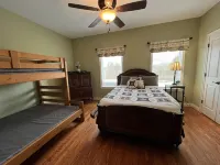 ANAM CARA– Woodland setting near Ark Encounter!