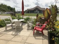 Oakwood Motel Các khách sạn ở Gravenhurst