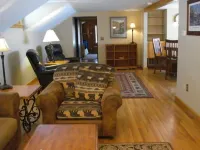Great Location Next to Fishtown in Leland