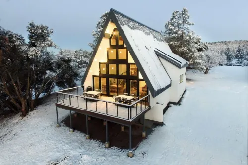 High End A-Frame - Hot tub - Awesome Views - Yosemite - Bass Lake - EV Charger