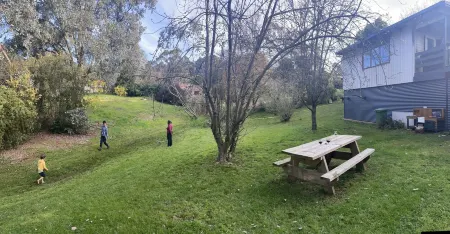 Howqua House - a homely gem close to the lake.