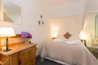 Beautiful views over Mounts Bay. Cosy flat in the fishing village of Newlyn Hotels near RNLI Penlee Lifeboat Station