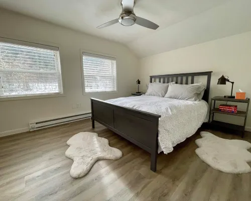 River Front Cottage with Breathtaking view of Allegheny River Hoteles en Condado de Venango