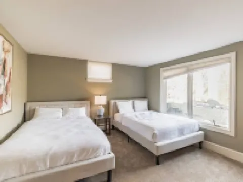 Heavenly Home/Minnetonka Lakes/Nature Scenic View Hotels in Minnetonka