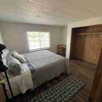 Comfortable home, great location Rooms