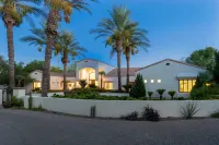 ♥Extravagant Family Getaway♥Ace Old Town Loc♥SwimUp Bar♥PickleBall♥Golf♥Spa♥BBQ♥ Hotel a 