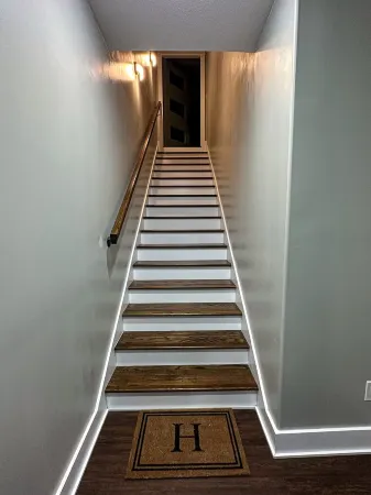 Cozy house 8 minutes from downtown knoxville 25 minutes from Sevierville