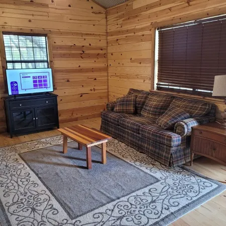 Deer Run Cabin, Utopia TX