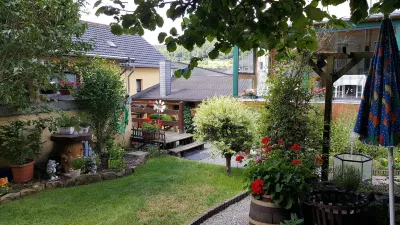 Cozy apartment for adults with beautiful outdoor facilities Hotels near Wolsfeld Castle, Kutschenhaus Holiday let in Wolsfeld, South Eifel, Rhineland-Palatinate, Germany
