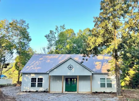 Family Friendly  Serene Lakefront Retreat w/Private Boat Dock