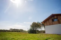 Villa à Messanges vue Large sur la Forêt 3 km de la Plage 5km du Golf de Moliets Hotels in Messanges