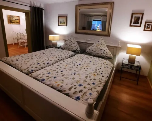 Vacation apartment Wiesensee in the historic farmhouse. Vacation with a dog! Hotels in Pottum