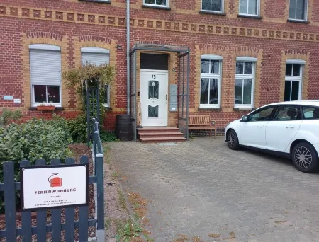 Spend the night in a small-town flair vacation apartment with the charm and wit of Kalauer Отели в г. Верхний Шпревальд-Лаузиц