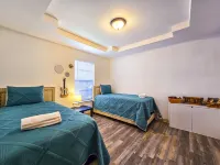 BEST VALUE Family-sized 2-bed 1-bath comfortable and centrally located apartment