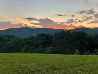 Charming Country Home In the Applachian Mountains of Northest Tennessee.