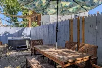 Gorgeous Apt, Pets, Hot Tub & Fire Pit, Walk --> DT Frederick - 精品