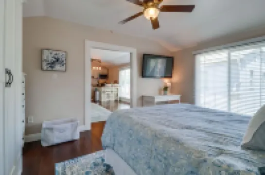 Charming, private, pet friendly cottage close to all that San Diego has to offer