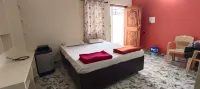 Vasavi Family Stay Hampi Hotels in Kamalapur