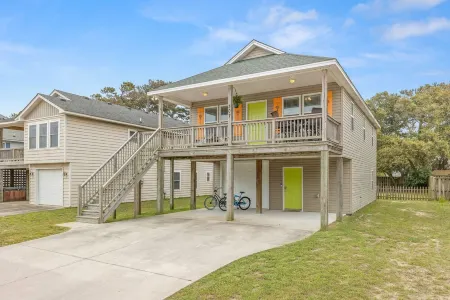 Plan Your Obx Trip - Prime Kill Devil Hills Location! Отели рядом с достопримечательностью «Райт Бразерс Нешнел Мемориал»