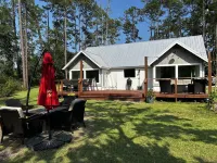 CHARMING WATERFRONT HOUSE, BOAT DOCK, 3 MILES TO OWA, 15 MILES TO ORANGE BEACH Hotels near Aaronville Park
