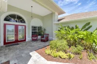 Luxurious Heated Saltwater Pool Home