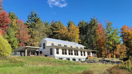 Florentine Mountain Light Retreat - Woodstock NY