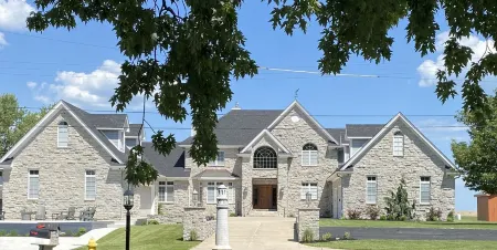 Waterfront Retreat - Romantic Get-away - Executive Travel (Lake Erie) Отели в г. Monroe County