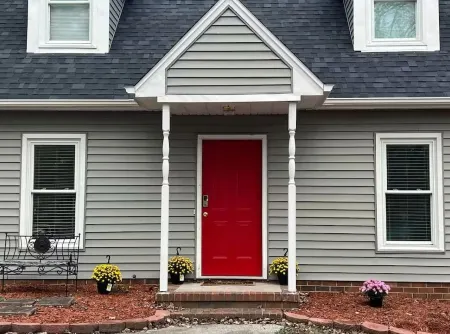 Spacious Charming 3-bedroom house with WiFi and AC in Burlington