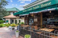 Beautiful, renovated ,clean 2BD,2BA condo in Pinehurst, Pool, Wifi , Cable etc