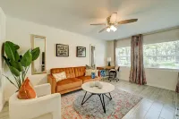 Cozy Villa #4, 3 minutes from Downtown & 10 minutes to the Beach