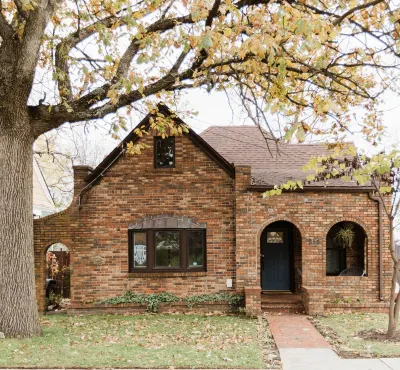 Welcome to “The Spot” - North Limestone/Downtown! Hotels near University of Kentucky