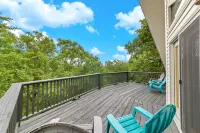 Lake View of Fontana Lake close to Great Smoky Mountains and Tail of the Dragon Hotel a Stecoah