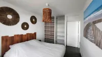 New 3-star property with private heated pool near the ocean - Homestays