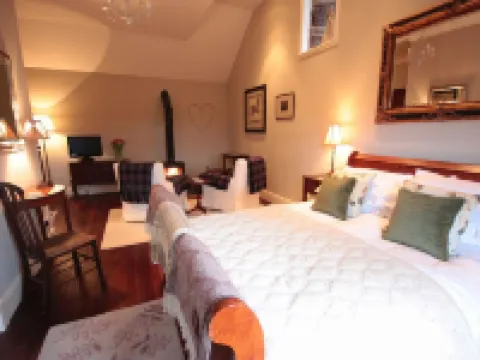 Charming Rural Farmhouse Cottage Hotels in Lanark