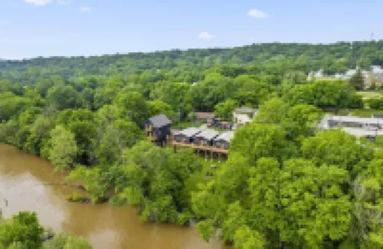 Riverfront Cabin Retreat - Cabin #2 of 5 - Sleeps 4