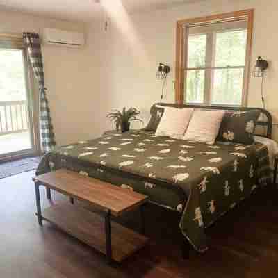 3 level cabin on Mt Mitchell golf course Rooms
