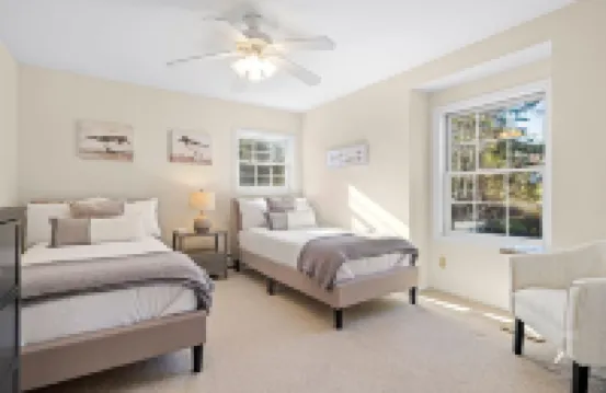 Lux, Fireplace, Deck, Foosball, Pingpong, Private, Firepit, Multi-Gen Layout