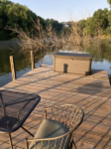 Almost Perfect Cabin with an Access to Lake Hartwell